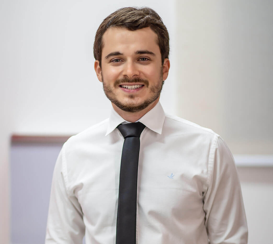 Especialista em Cirurgia Minimamente Invasiva